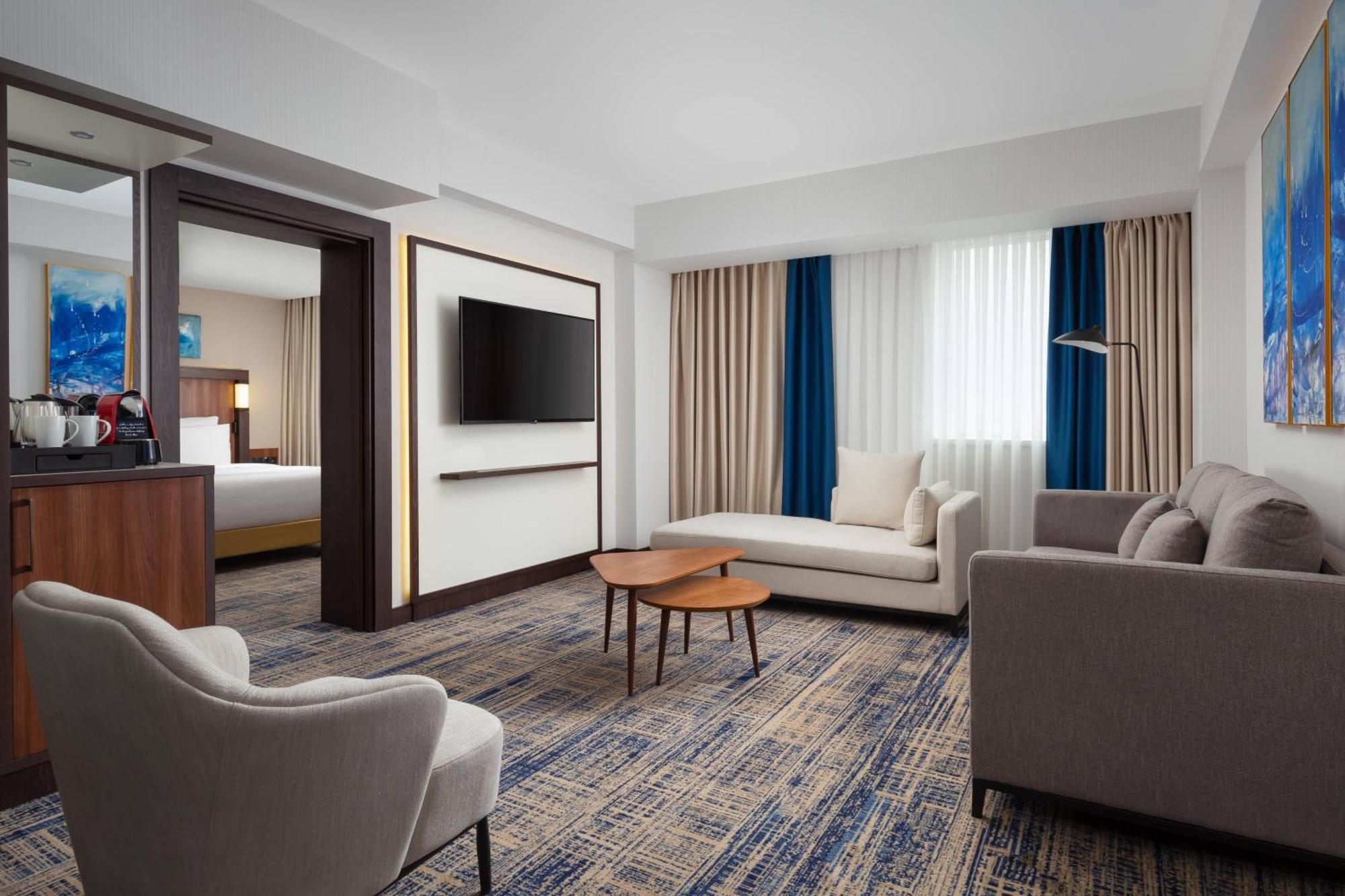 Hotel Courtyard By Marriott Taskent Exterior foto