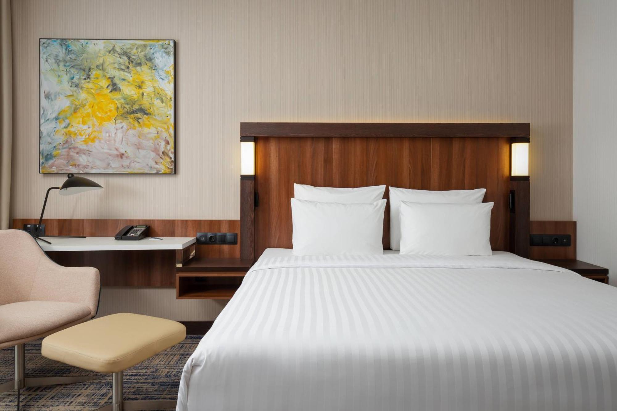 Hotel Courtyard By Marriott Taskent Exterior foto